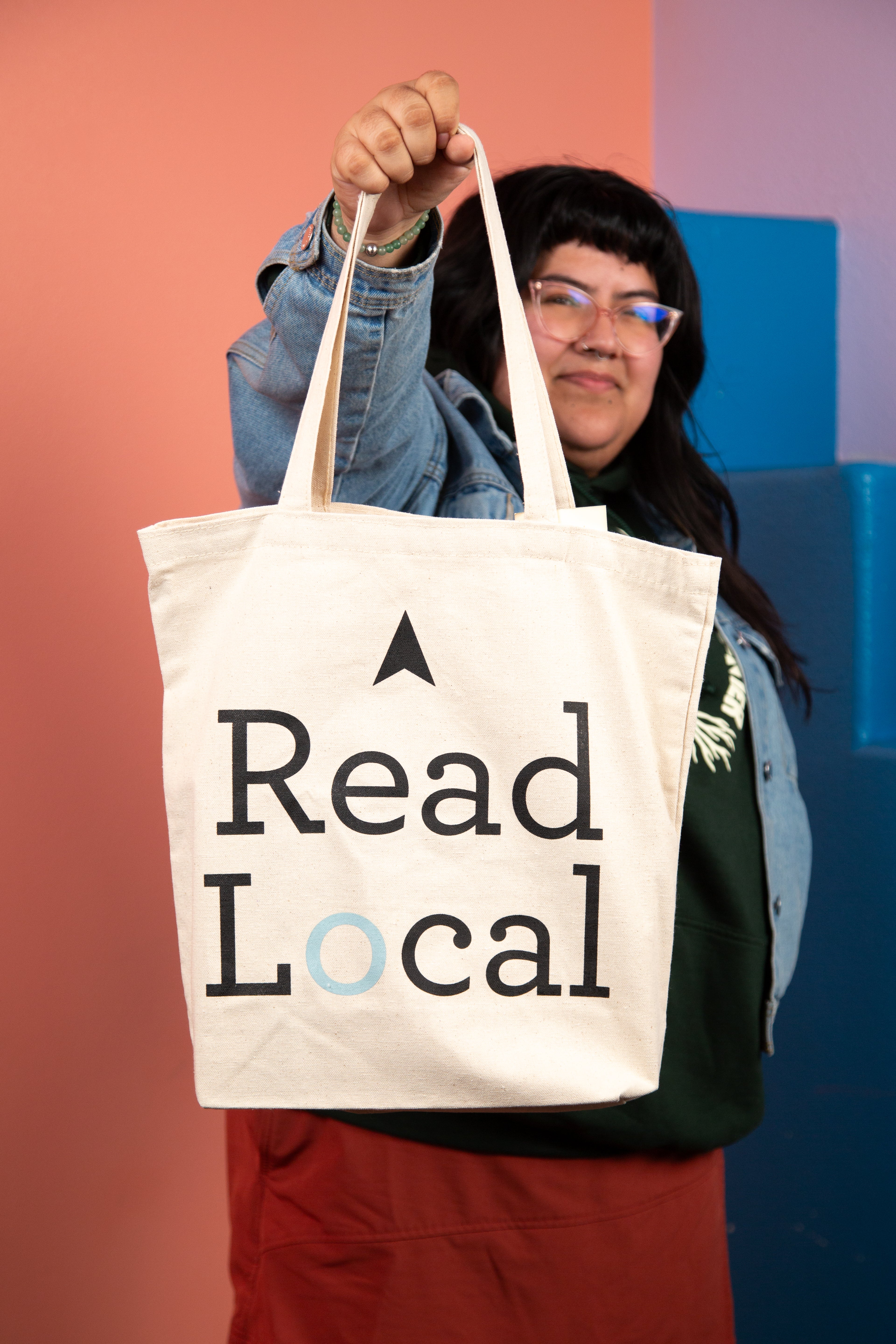 Read Local Tote