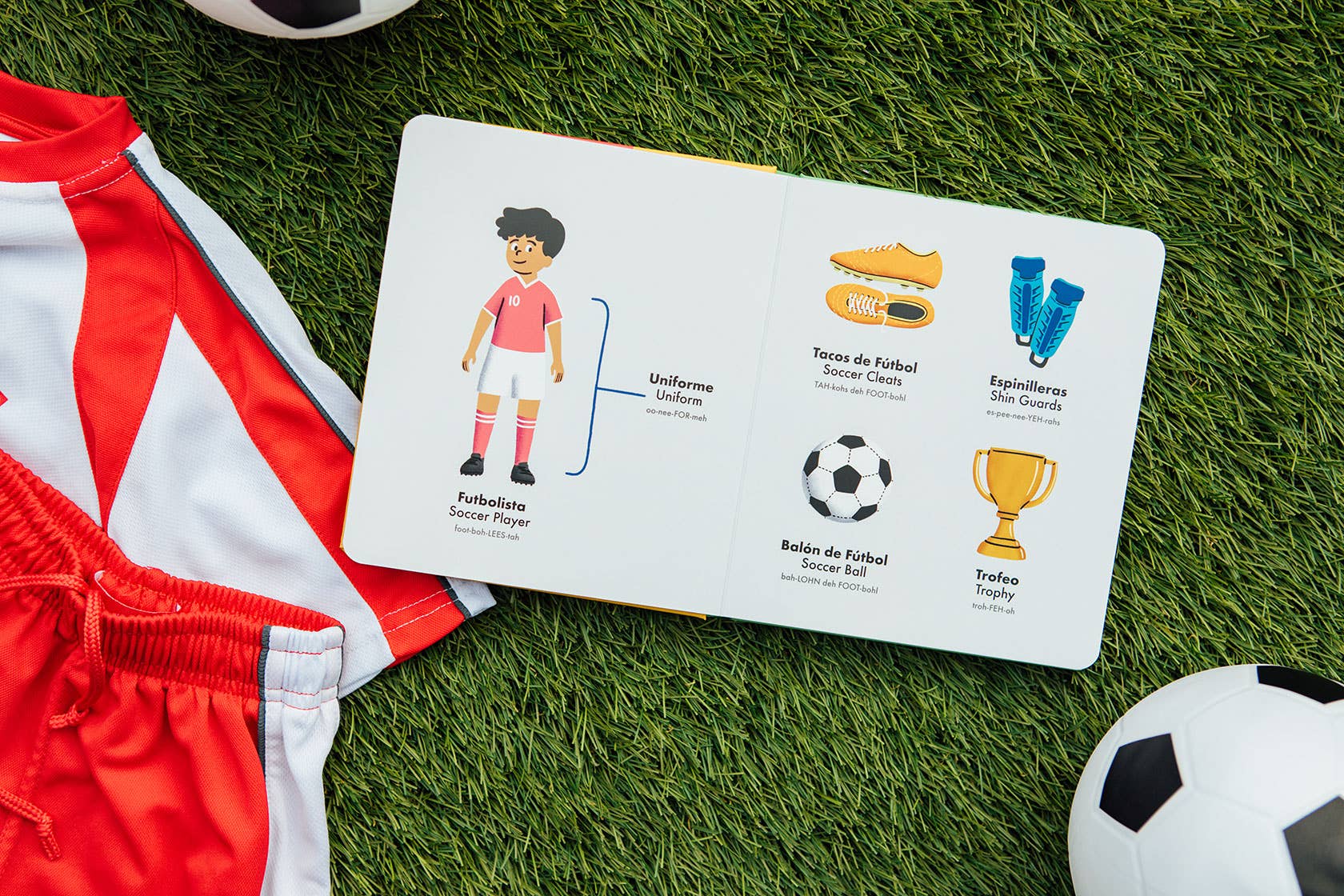 ¡GOOOOL! A Bilingual Book of Soccer (Board Book)