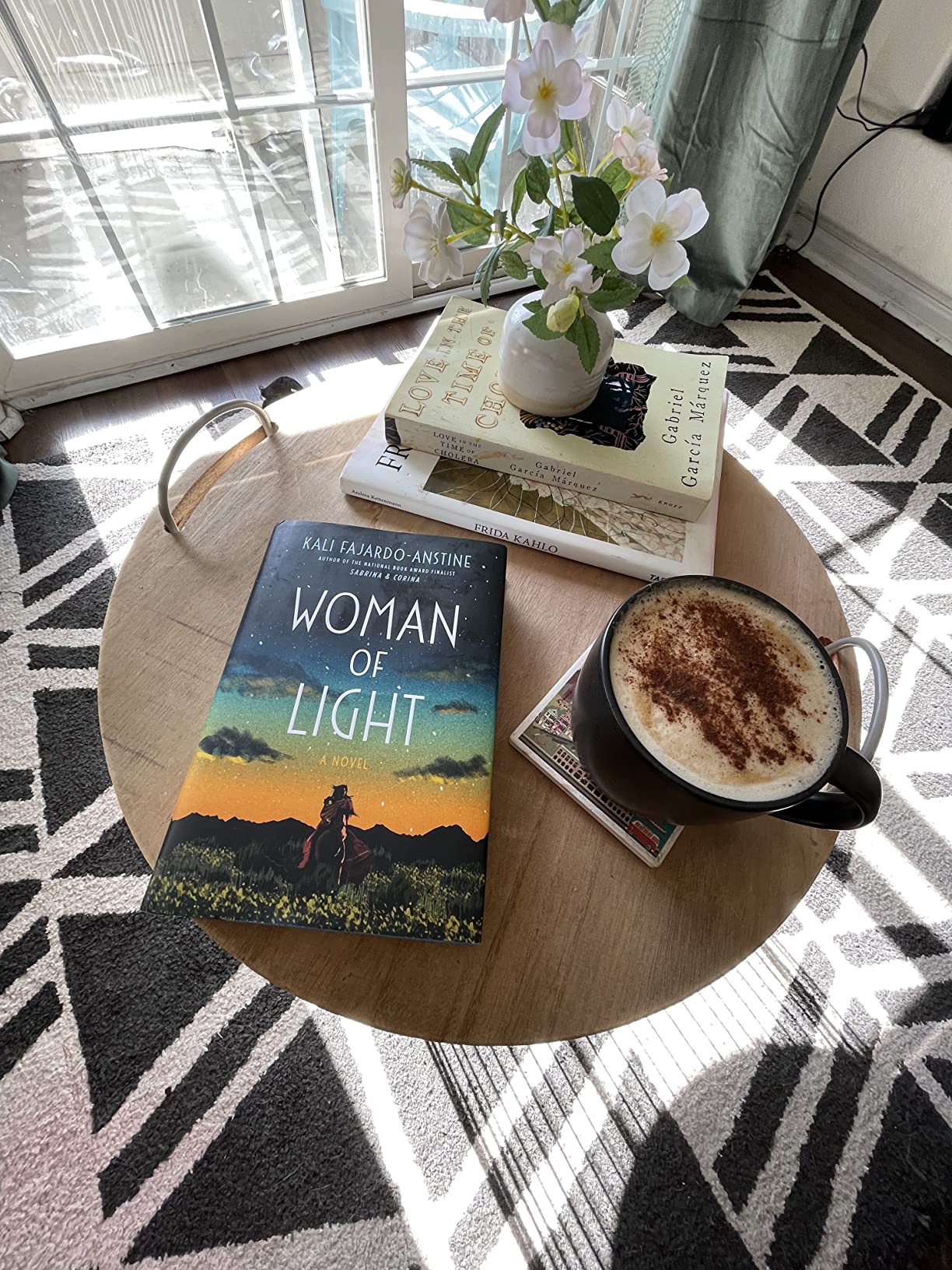 Woman of Light: A Novel