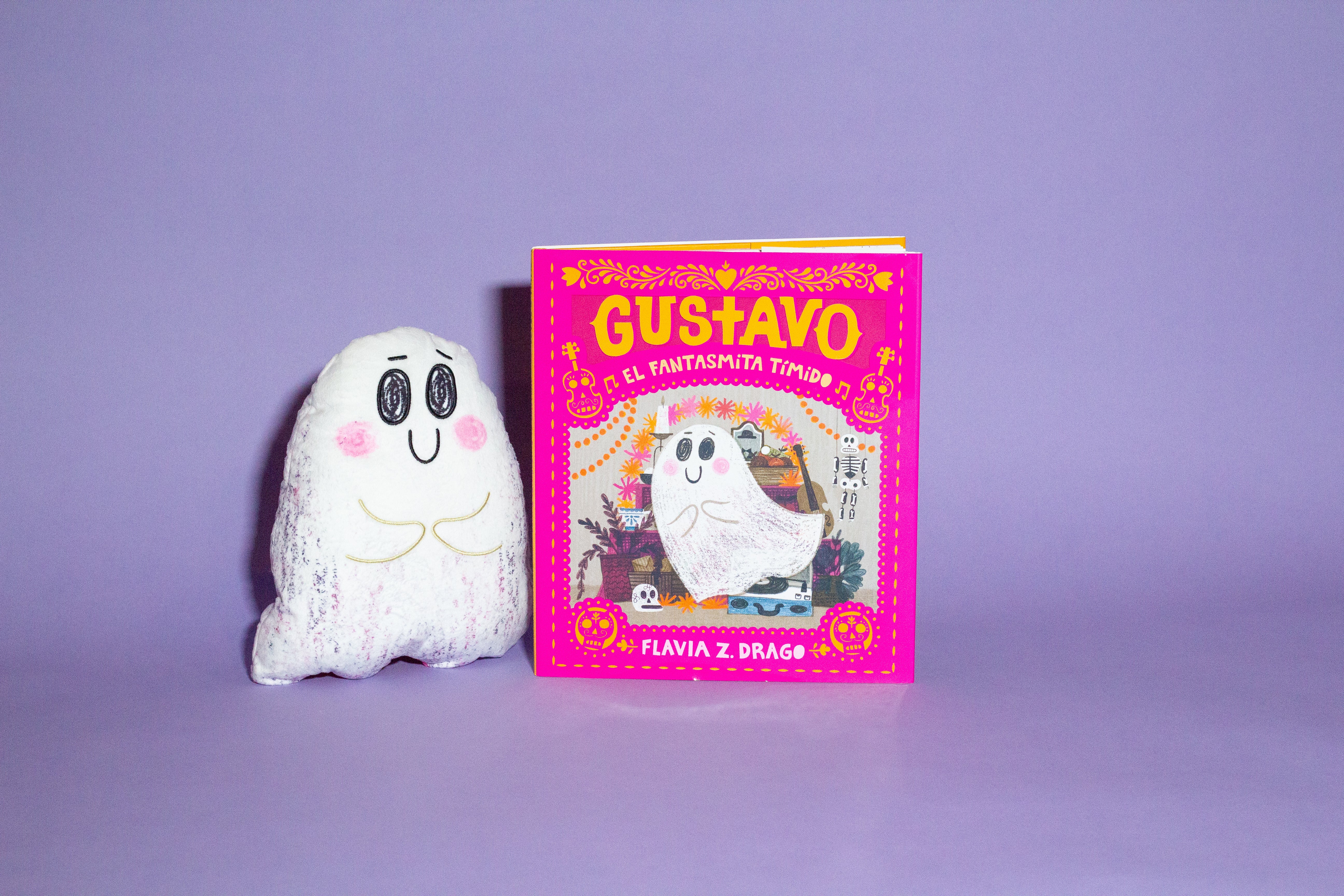 Gustavo, the Shy Ghost Puppet: 10